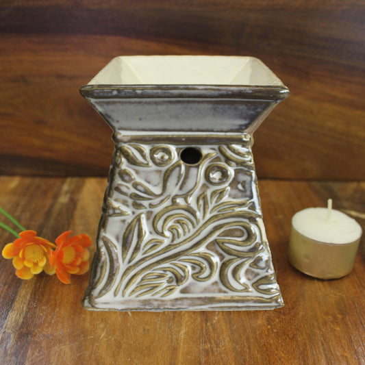 Venetian Square Scroll Design Oil Burner