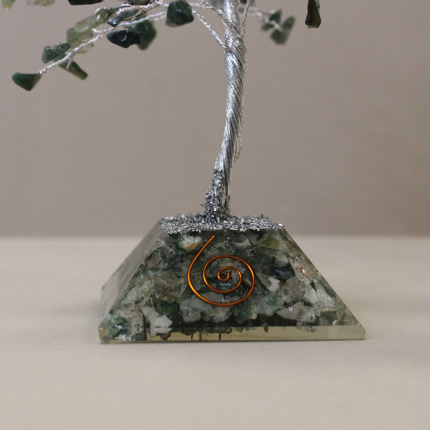 Gemstone Tree with Organite Base - 160 Stone - Moss Agate